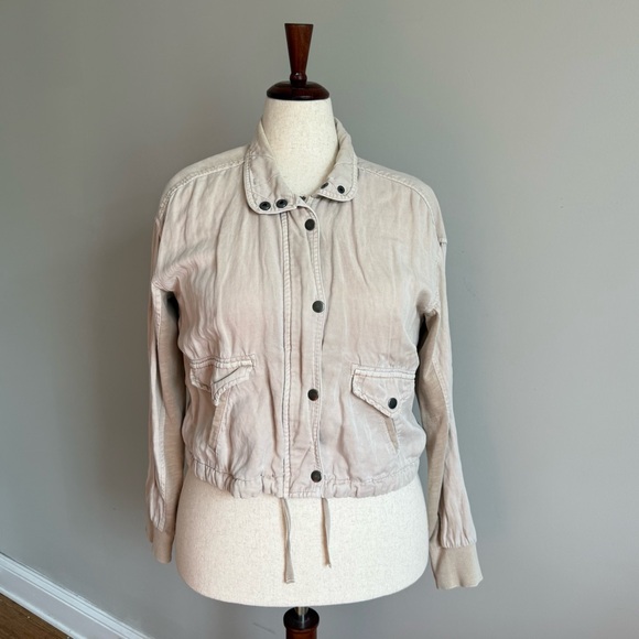 Splendid Oatmeal Utility Jacket - Picture 2 of 9